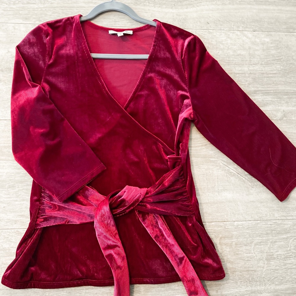Express Christmas Blouse